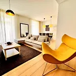 Lucky Alameda Apartment